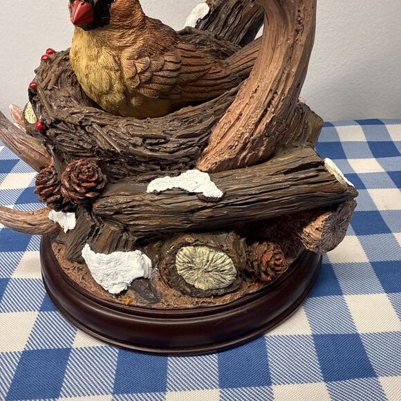 Bradford Exchange Cozy Cardinal’s Nature's Masterpieces Songbird Sculpture 2021 - Picture 4 of 12